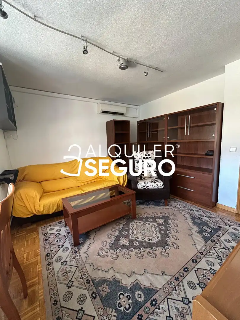 Piso de alquiler en de los Cinceladores, Arcos