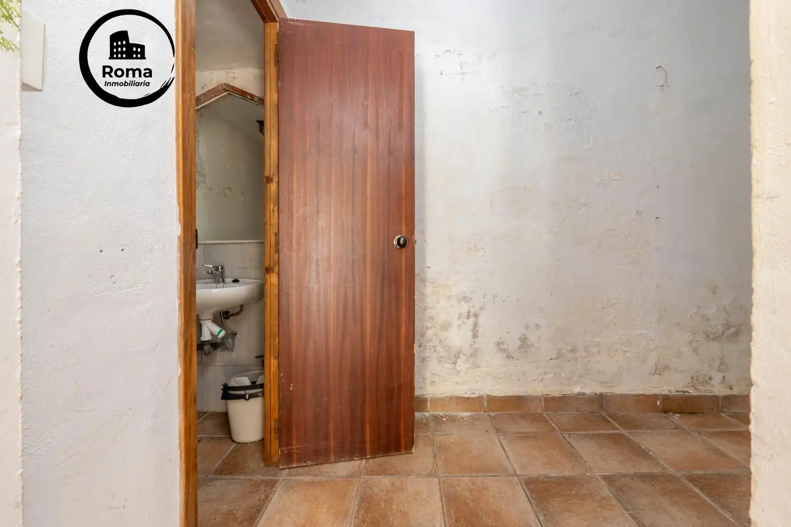 Bathroom of Houses for sale in Almuñécar