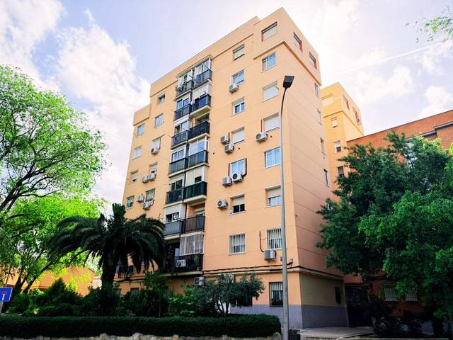 Planta baja en Venta en Del Sur en Entrevías