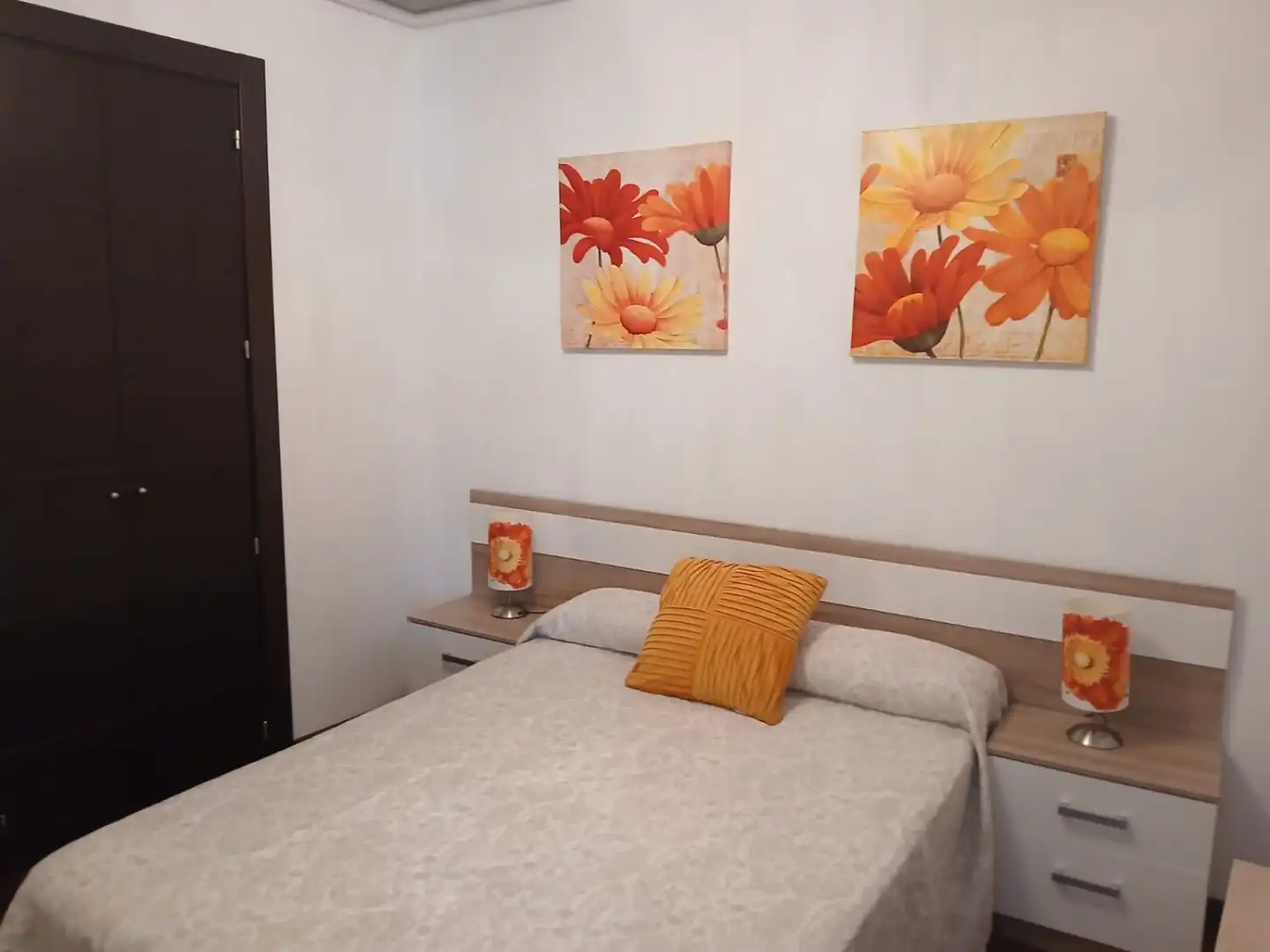 Schlafzimmer von Wohnungen zur Miete in Valdepeñas mit Klimaanlage, Heizung und Parkett