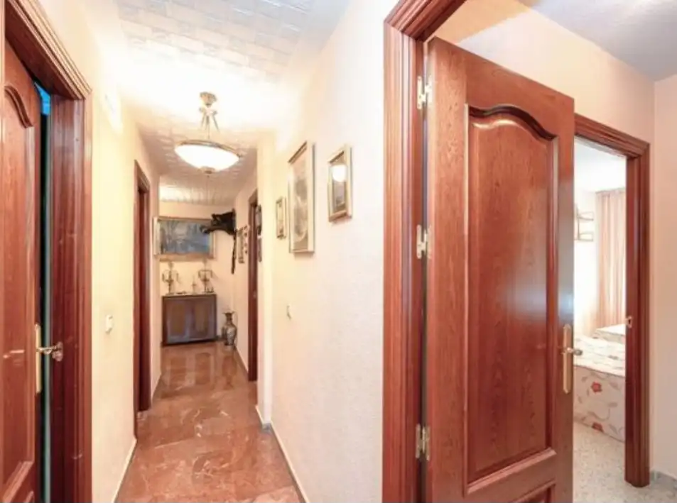 Wohnung zur Miete in Avenida de América, 40, Barrio de Zaidín