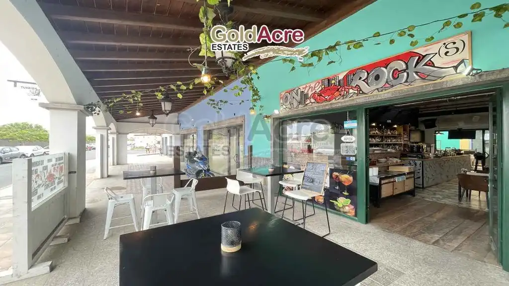 Local en venta en La Oliva