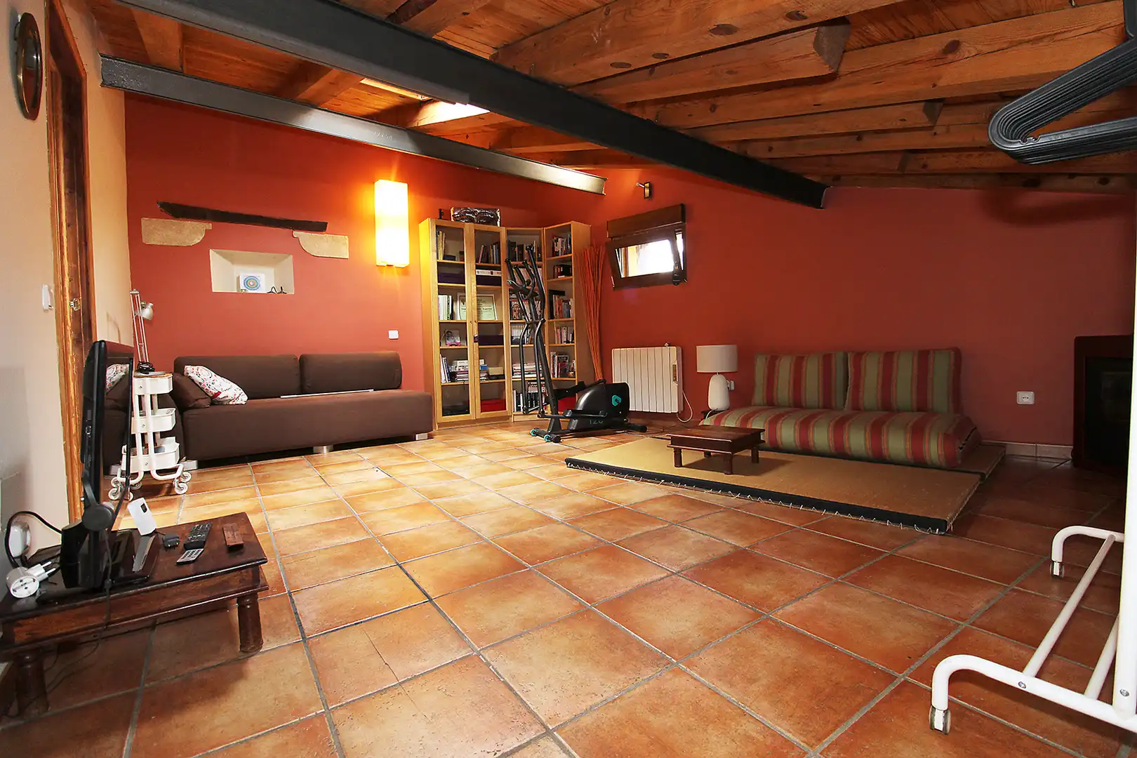 Casa adosada en venta en El Atazar con Calefacción, Terraza y Trastero
