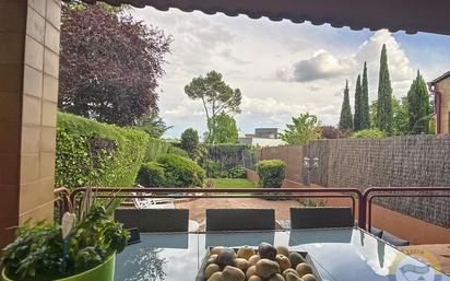 Terrassa de Casa adosada en venda en Las Rozas de Madrid amb Terrassa i Balcó