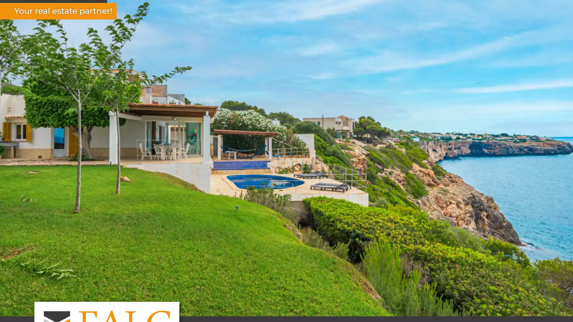 Exterior view of Houses for sale in Campos  with Private garden, Swimming Pool and Furnished