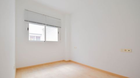 Foto 5 de Piso en venta en Rodríguez de la Fuente, Aljomahima - Ermita, Las Gabias
