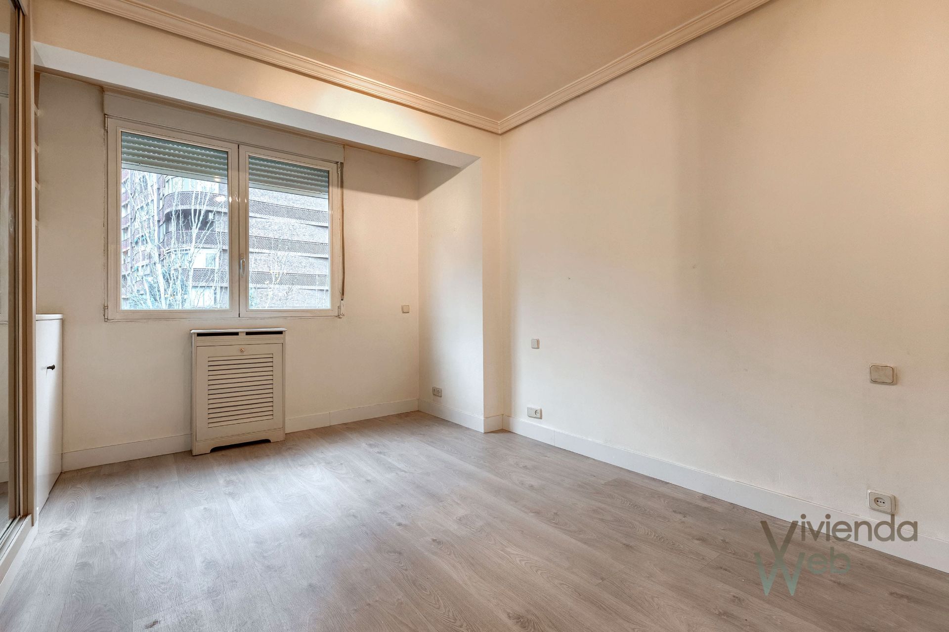 Habitación de Piso en venta en  Madrid Capital con Aire acondicionado, Calefacción y Parquet
