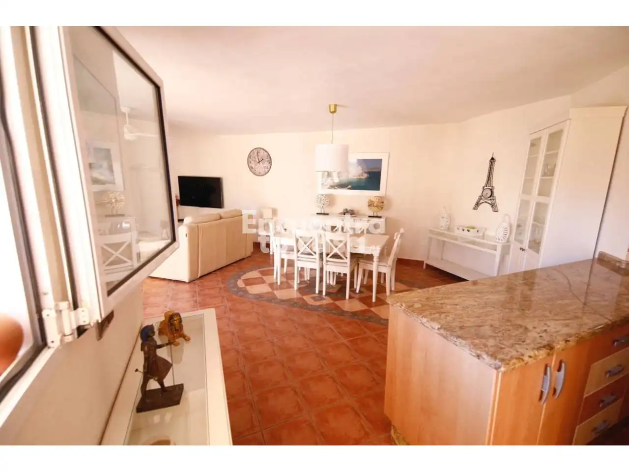 Sala de estar de Casa o chalet en venta en La Nucia con Aire acondicionado, Calefacción y Jardín privado