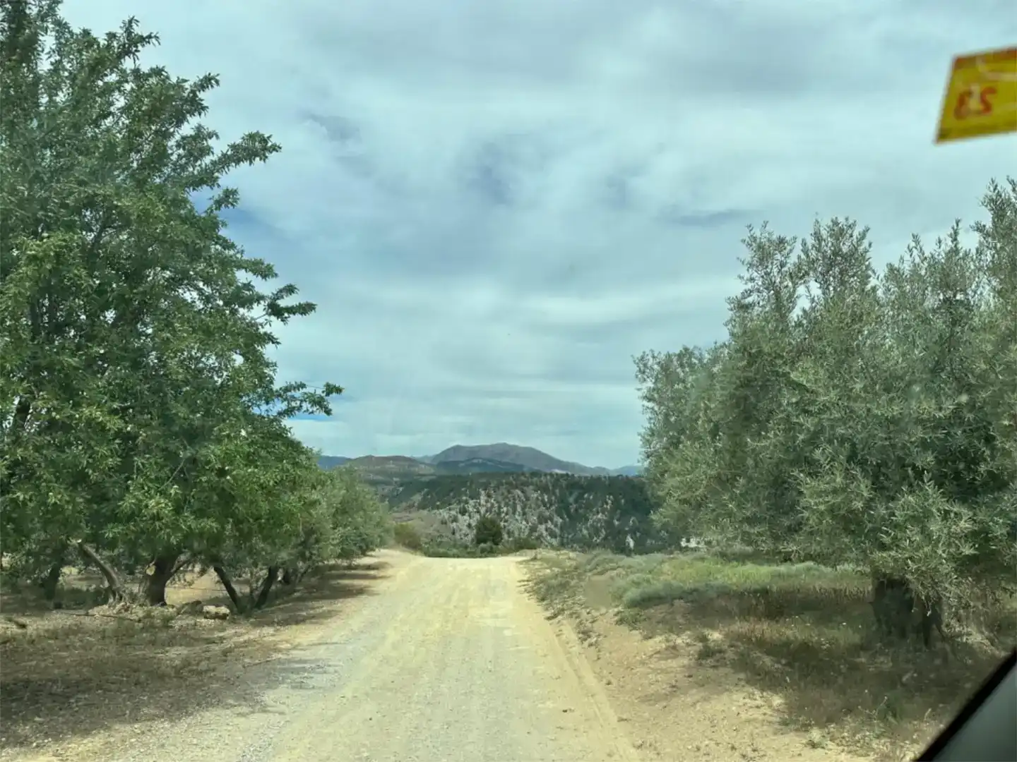 Vista exterior de Dúplex en venda en Pozo Alcón amb Jardí privat, Traster i Moblat
