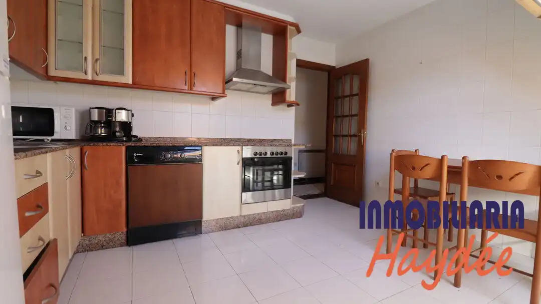 Kitchen of Flat for sale in Melide  with Heating, Storage room and Furnished