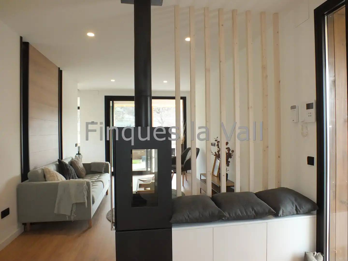 Sala de estar de Casa o chalet en venta en Santa Eugènia de Berga con Jardín privado, Parquet y Horno