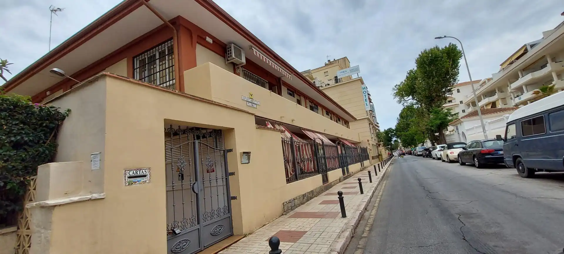 Vista exterior de Estudio de alquiler en Torremolinos con Aire acondicionado, Calefacción y Terraza