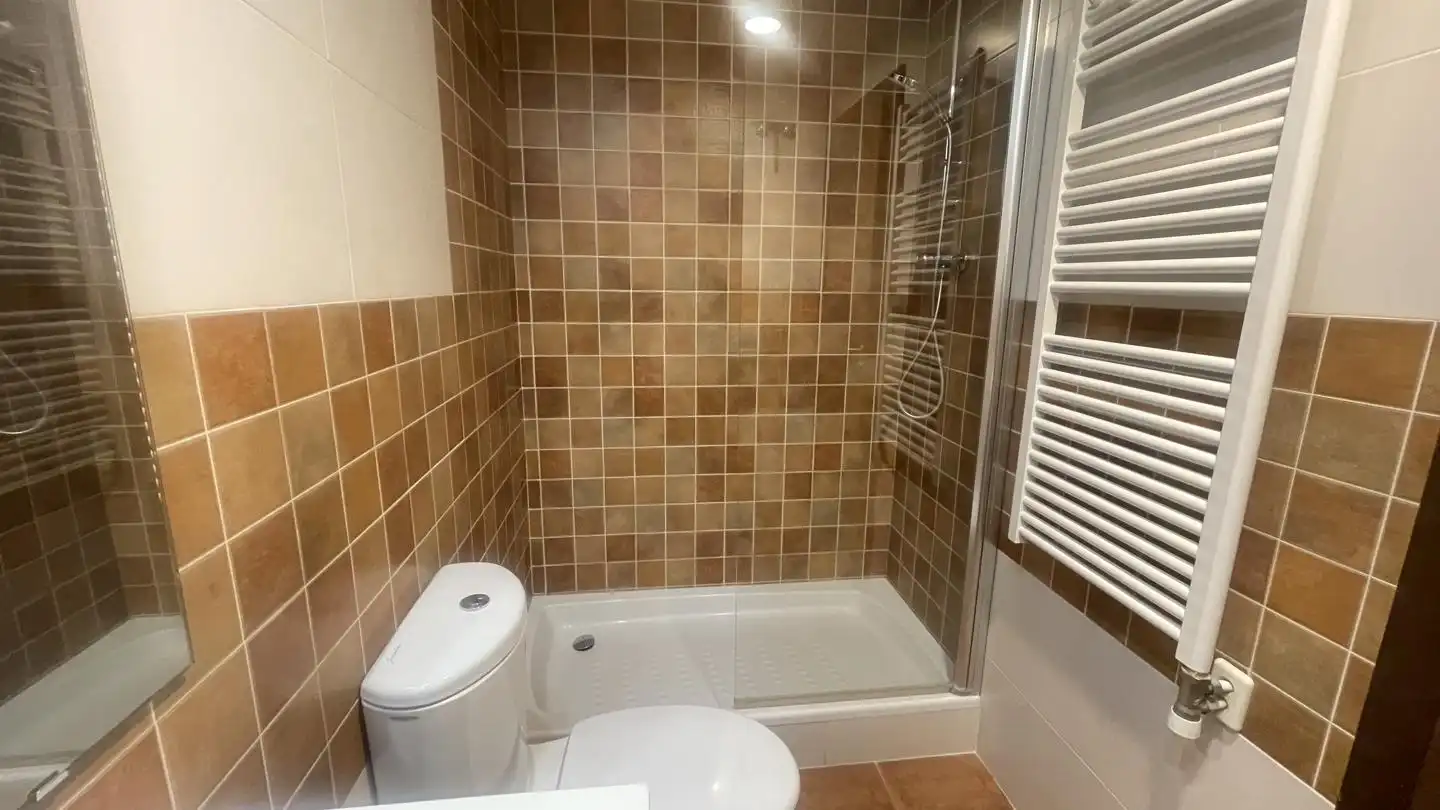 Baño de Piso en venta en Terrassa con Balcón