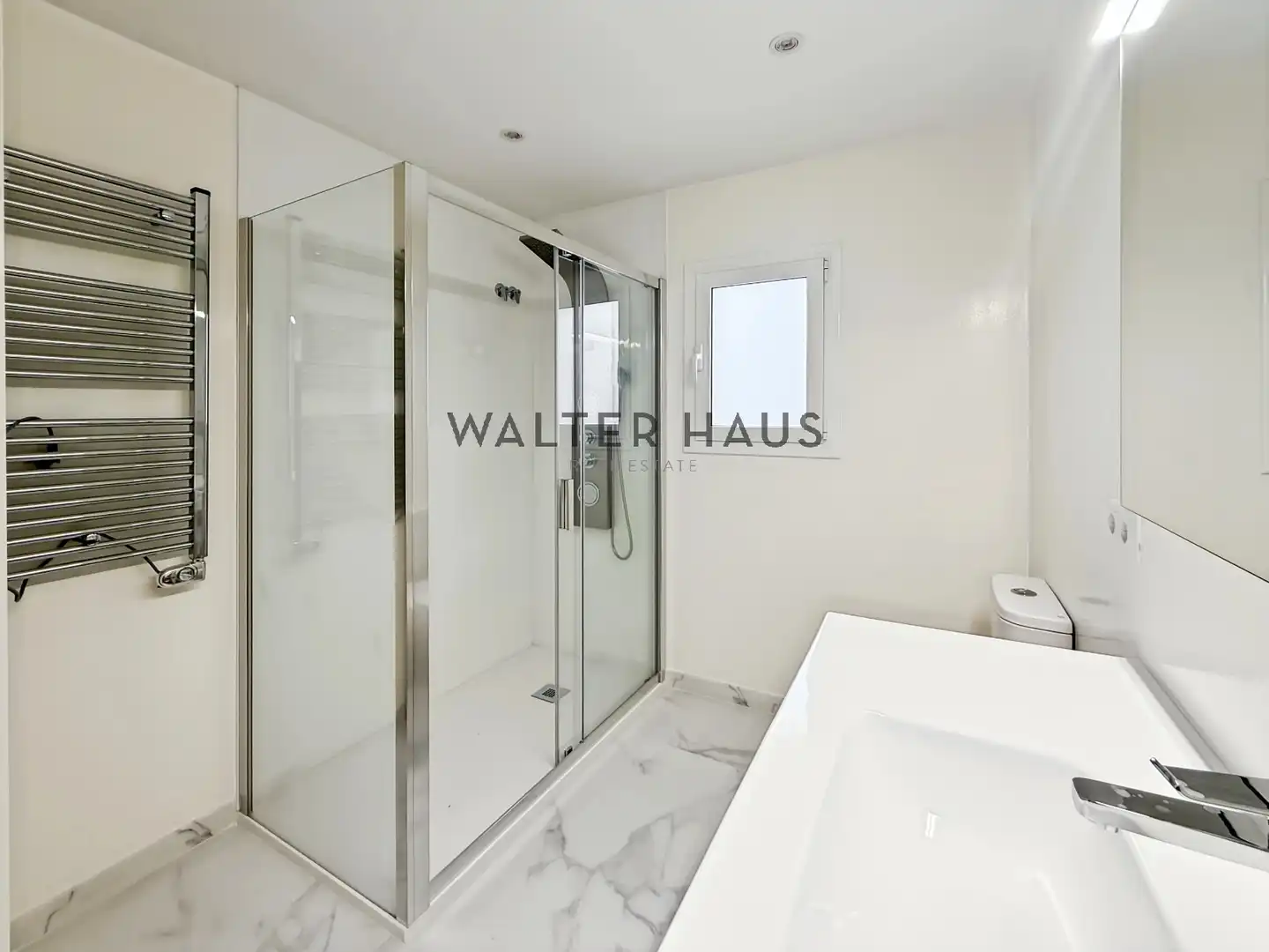 Baño de Dúplex en venta en Barcelona con Aire acondicionado y Amueblado