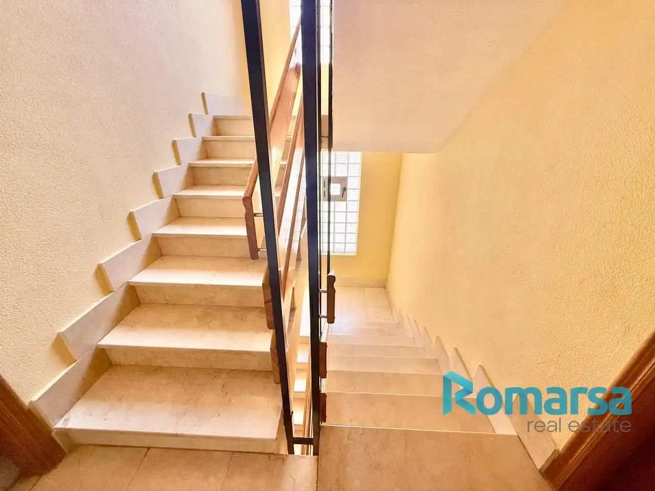 Piso en venta en El Barraco  con Terraza y Amueblado