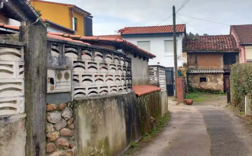 Vista exterior de Residencial en venta en Torrelavega 