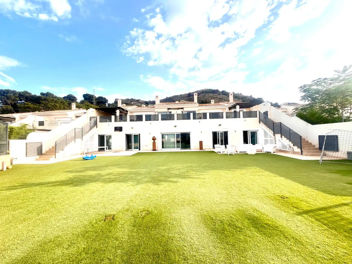 Vista exterior de Casa o chalet en venta en Cartagena con Aire acondicionado, Terraza y Amueblado