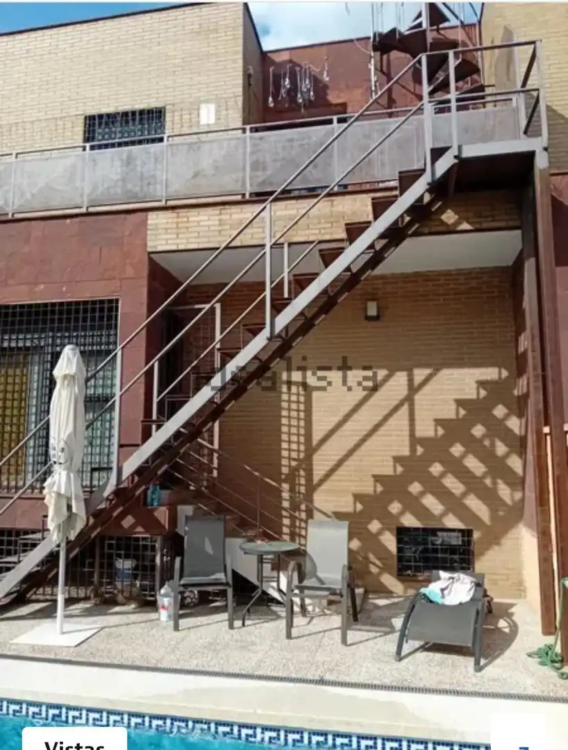 Vista exterior de Casa o chalet en venta en Ciudad Real con Aire acondicionado, Calefacción y Jardín privado