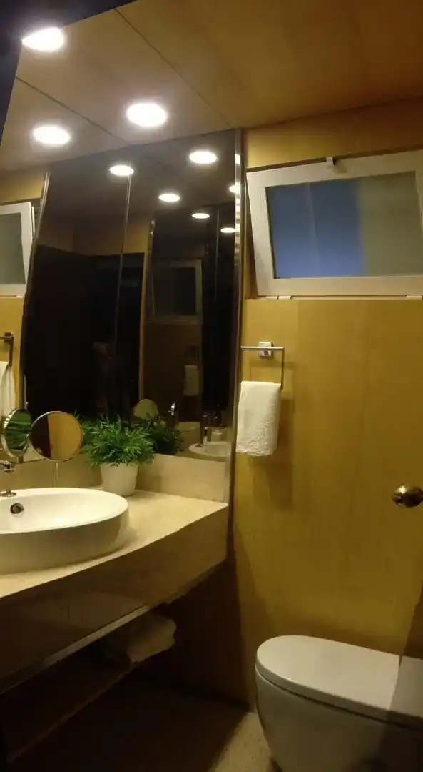 Badezimmer von Wohnung zur Miete in Fuencarral - El Pardo