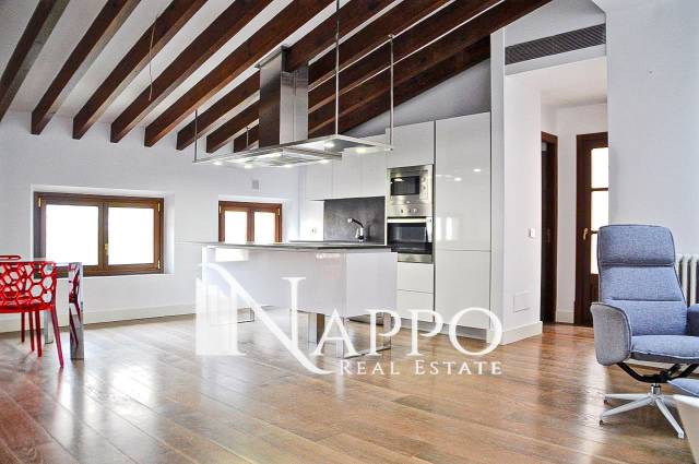 Ático en Alquiler en Del Deganat en La Seu