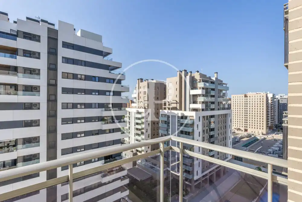 Terrassa de Pis de lloguer en Valencia amb Aire condicionat, Calefacció i Jardí privat