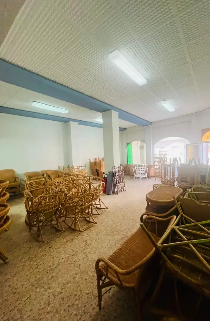 Business premises for sale in Calle Miranda