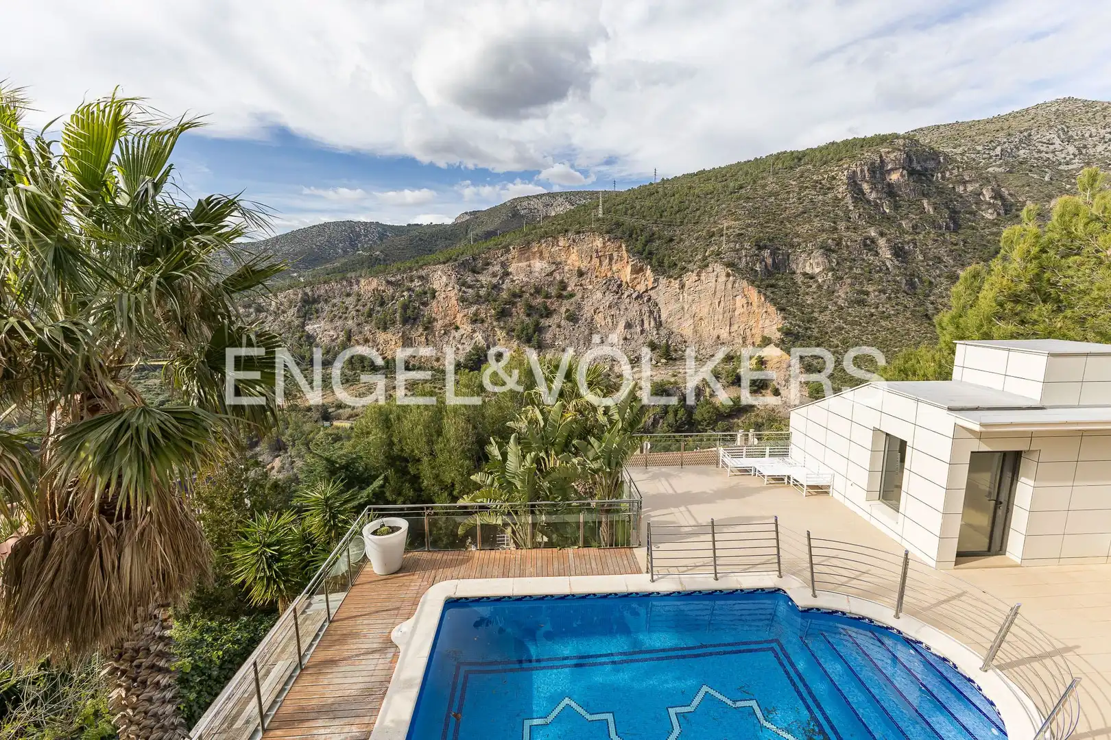 Casa o xalet en venda a Les Botigues de Sitges