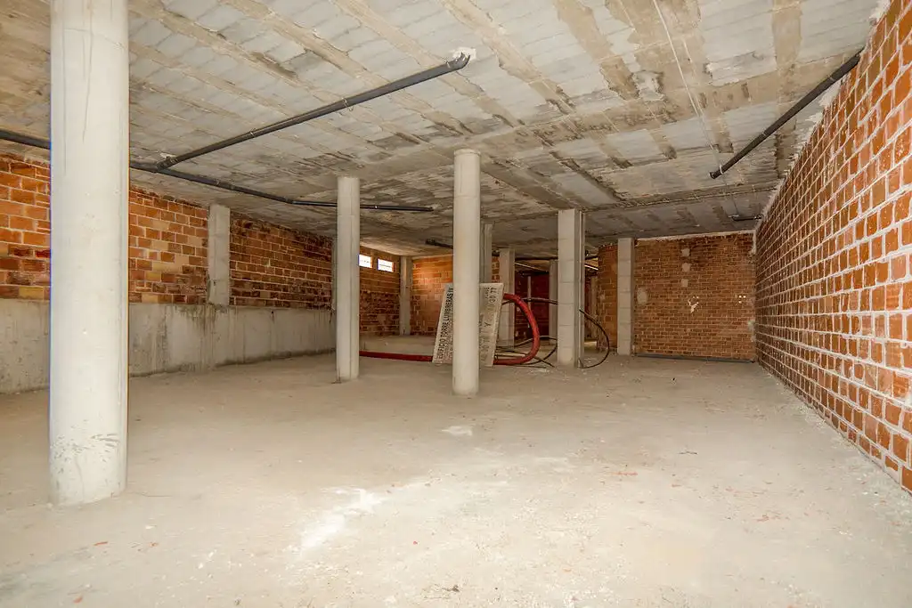 Local commercial à vendre à Pasaje Reina de las Fiestas, imagen 8