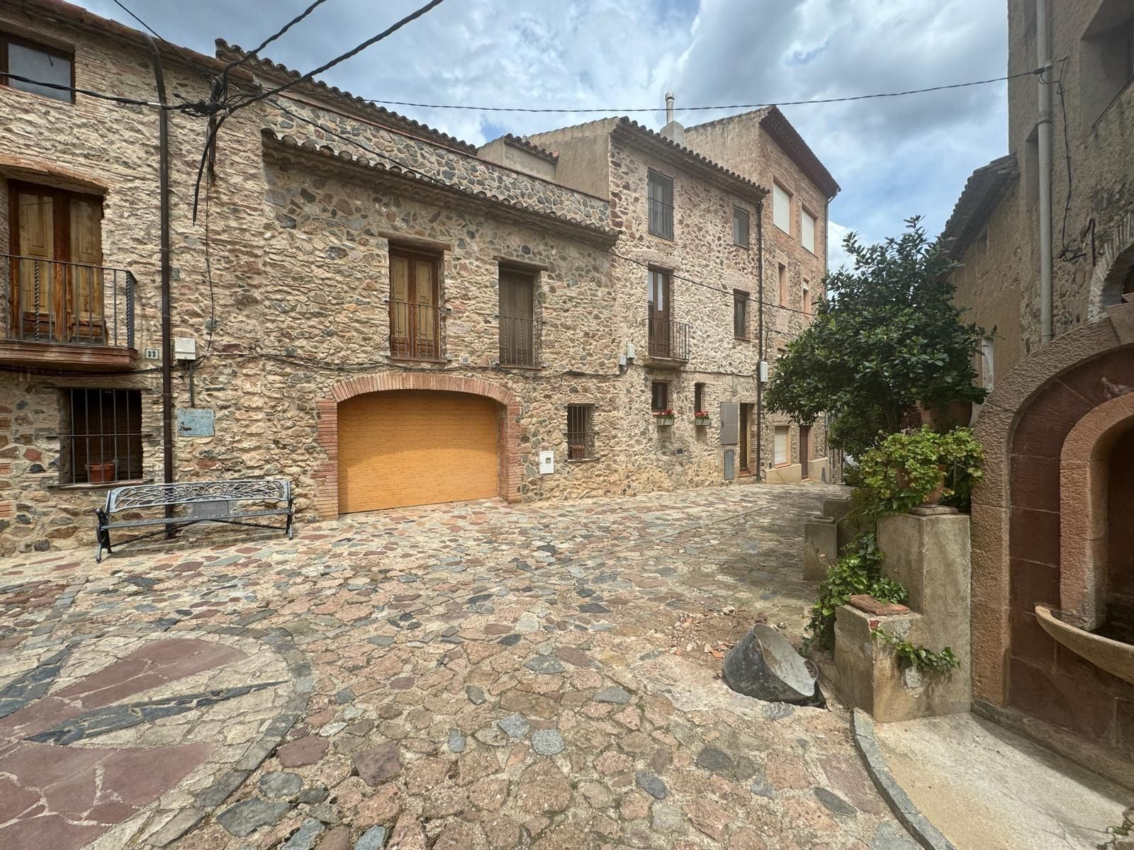 Vista exterior de Apartament en venda en L'Argentera amb Aire condicionat i Calefacció
