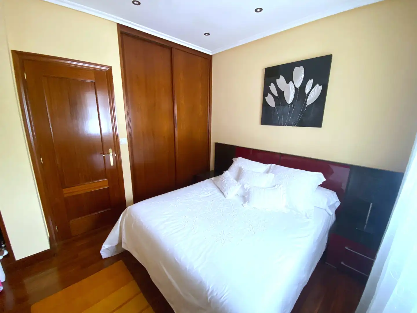 Bedroom of Houses for sale in Castro-Urdiales  with Heating, Private garden and Parquet flooring
