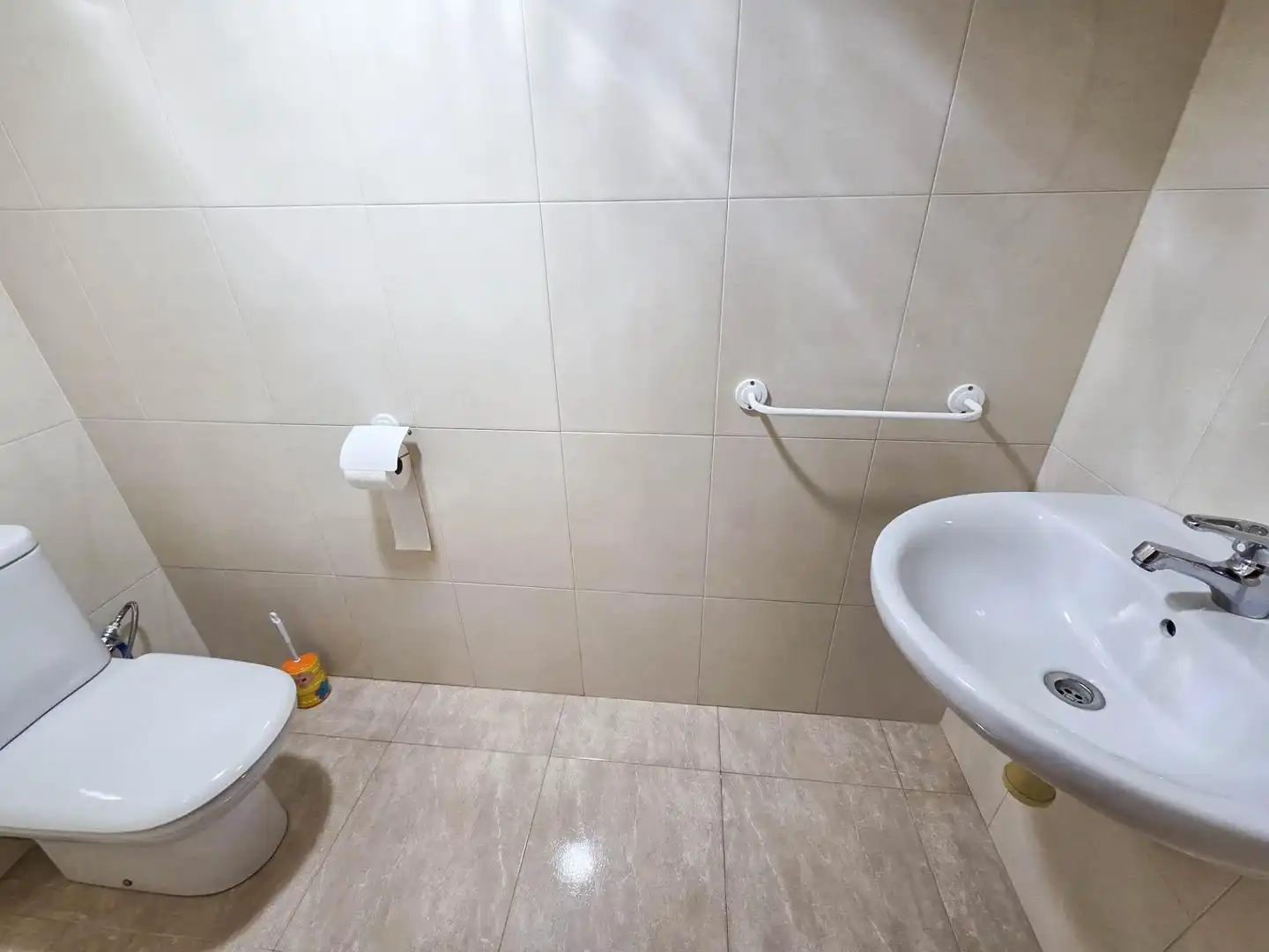 Baño de Casa adosada en venta en Vilanova del Camí con Calefacción, Terraza y Trastero