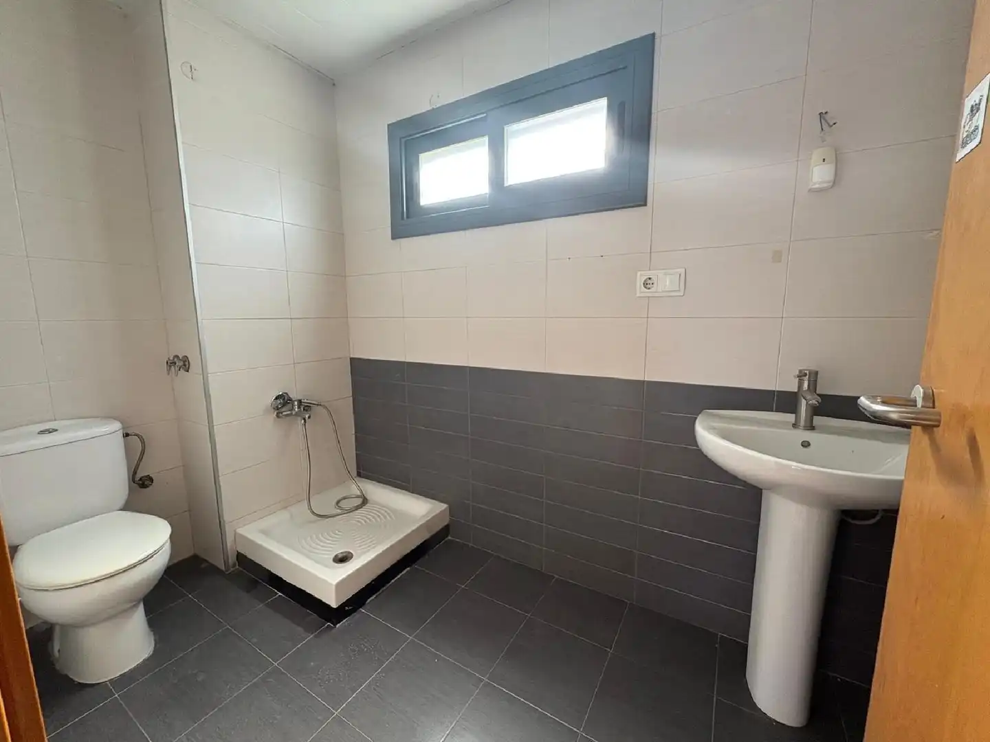 Baño de Casa o chalet en venta en Cabrera d'Anoia con Jardín privado, Terraza y Trastero