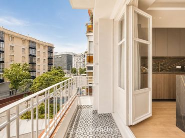 Apartament amb ascensor en venda a Calle de Antonia Mercé