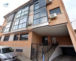 Exterior view of Flat for sale in Las Ventas de Retamosa  with Private garden, Balcony and Community pool