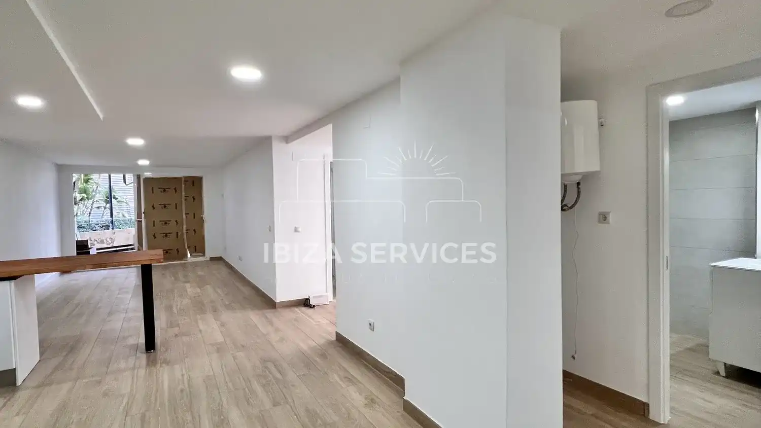Flat for sale in Eivissa  with Air Conditioner, Private garden and Swimming Pool