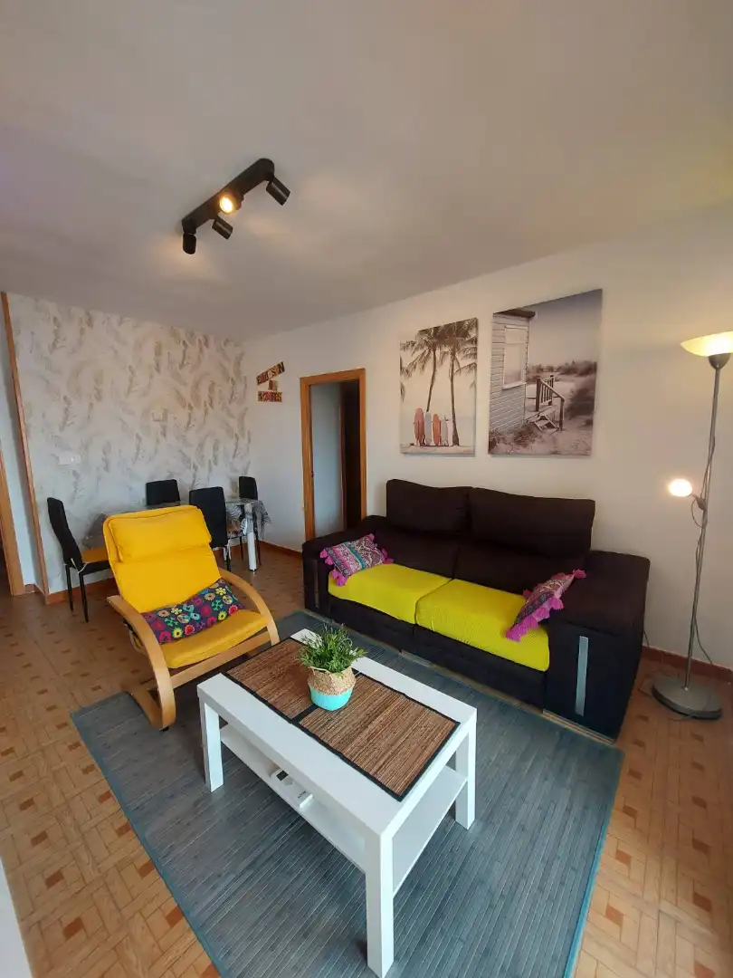 Living room of Flat for sale in Alcalá de Henares  with Air Conditioner, Heating and Terrace
