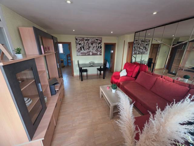 Piso en Venta en Calle Aprendices en Arcos