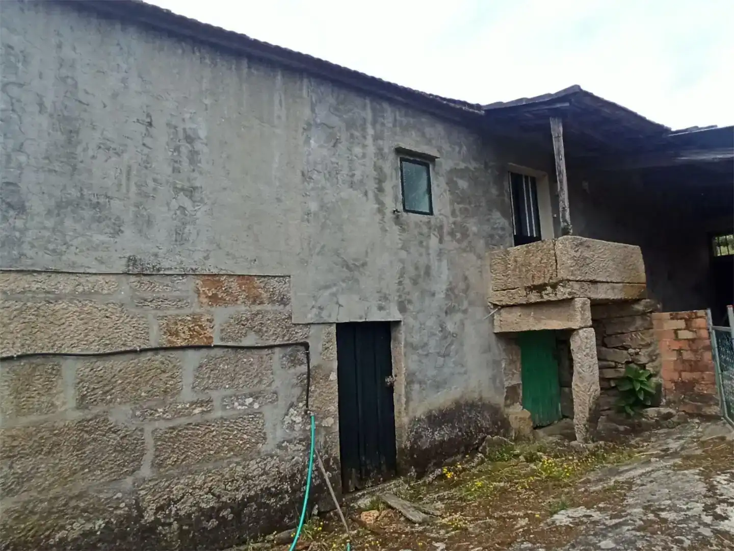Vista exterior de Casa o xalet en venda en Ponte Caldelas