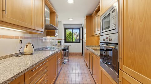 Foto 5 de Planta baja en venta en Guadalmansa, Estepona