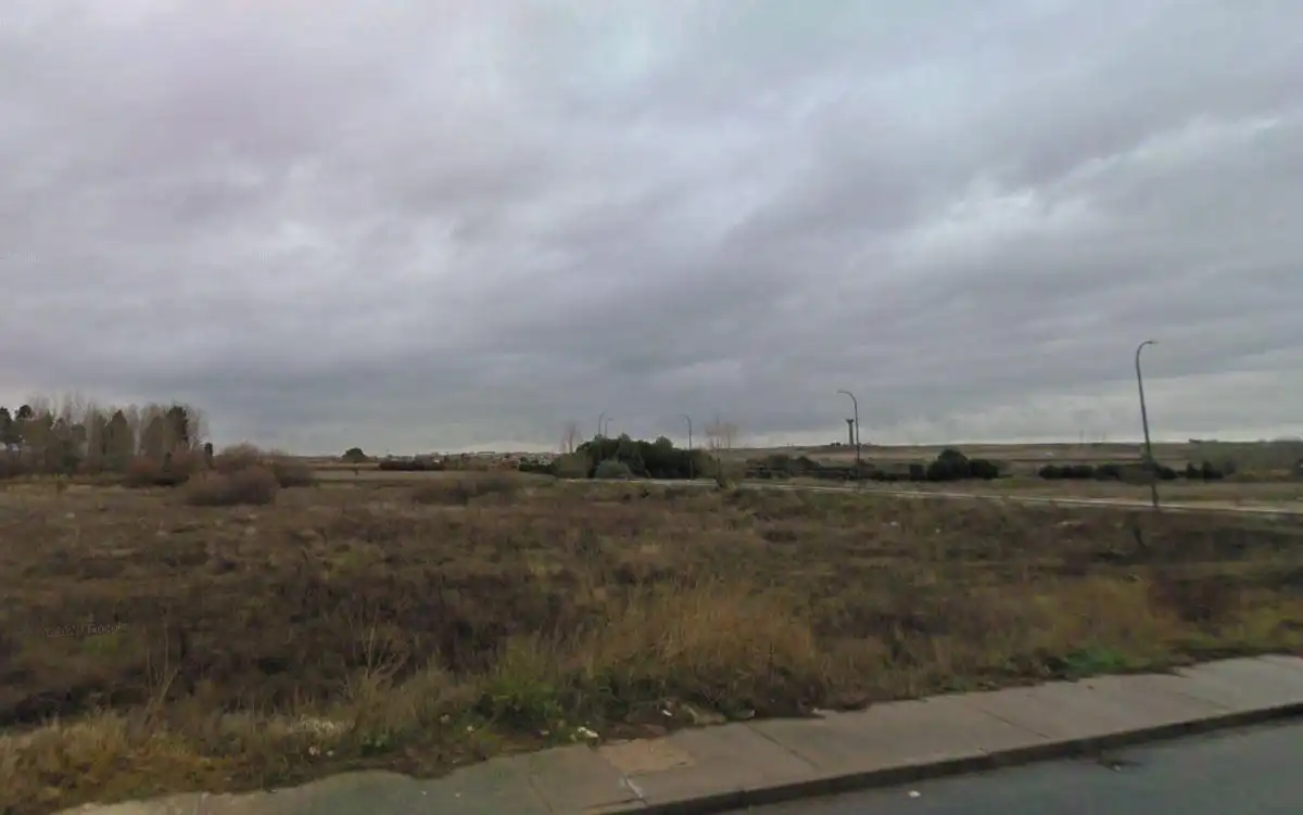 Residential land for sale in Villamayor