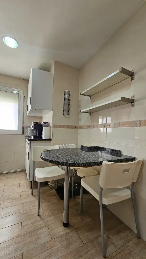 Cocina de Piso en venta en Zaragoza con Calefacción y Amueblado