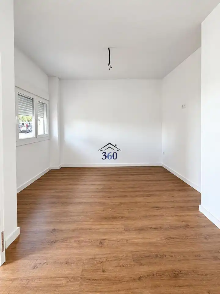 Rez-de-chaussée à vendre à Calle Antonio Floriano Cumbreño, imagen 2