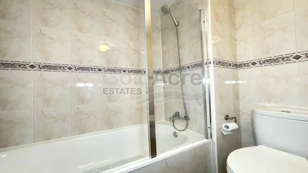 Bathroom of Apartments for sale in La Oliva