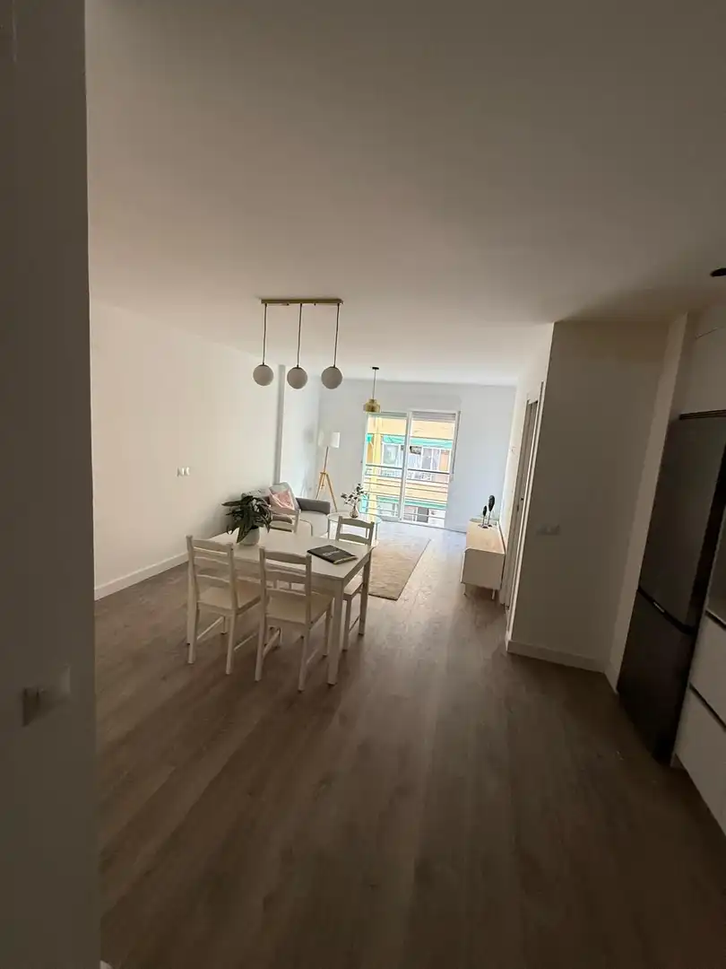 Piso con ascensor en venta en Diego de Vergara, imagen 2