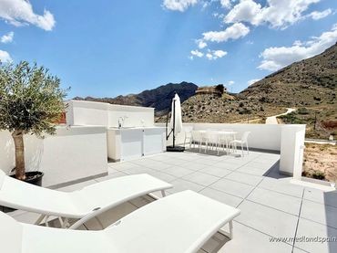 Adossat amb piscina en venda a Cox