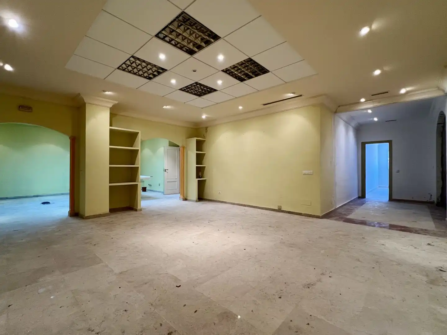 Local comercial en venda a San Pedro de Alcántara, imagen 12