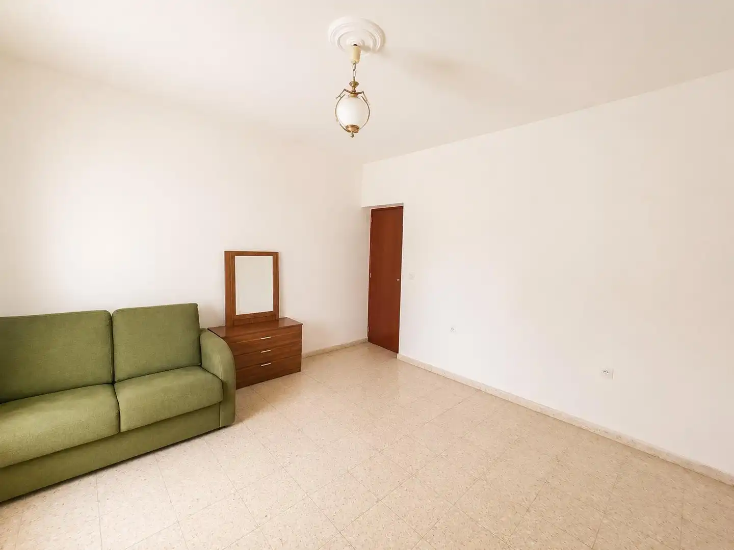 Dormitori de Casa o xalet en venda en Arganda del Rey amb Jardí privat