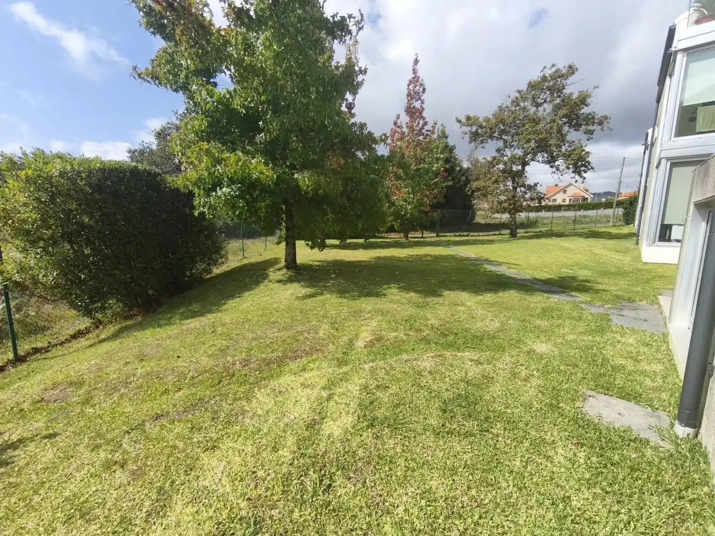 Piso en venta en Ribeira con Calefacción y Terraza