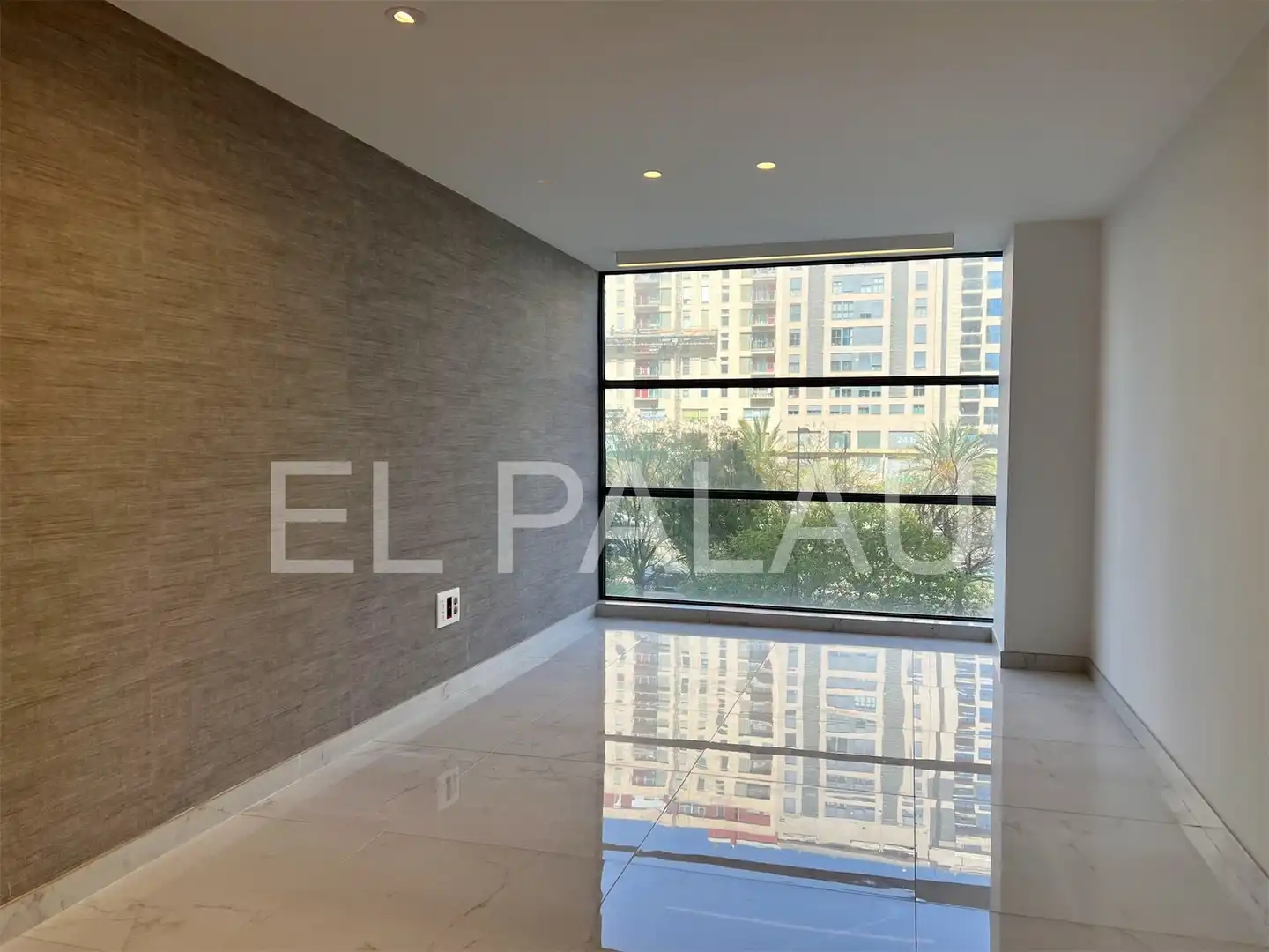 Living room of Office for rent in Valencia  with Air Conditioner