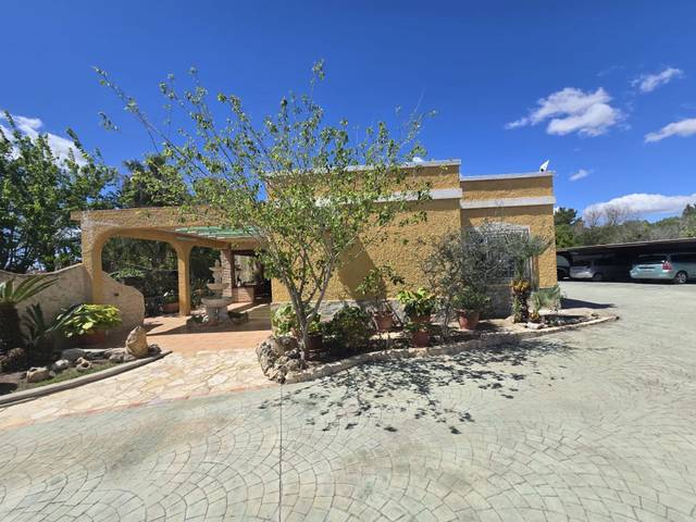 Casa-chalet en Venta en Valverde